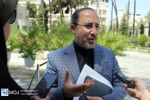 سیاه نمایی وضعیت کشور و ناامید کردن جوانان یک خطای راهبردی است