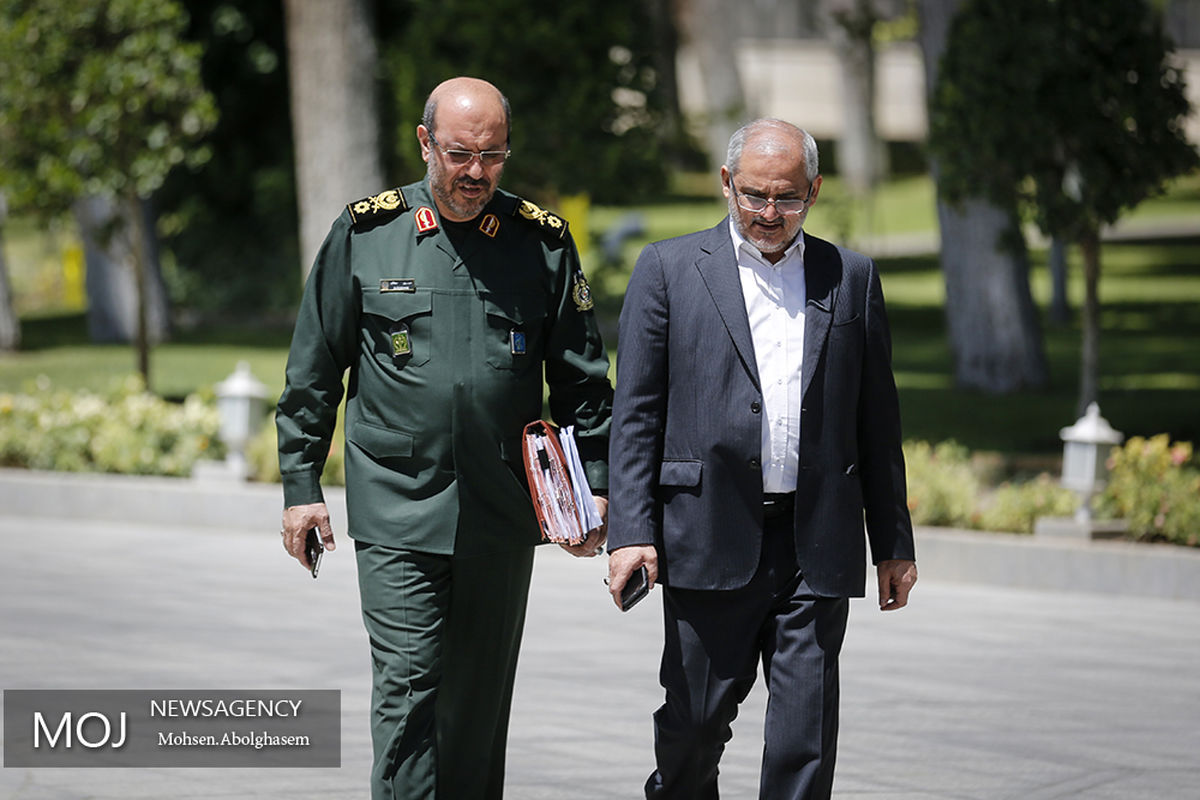 حسین دهقان وزیر دفاع