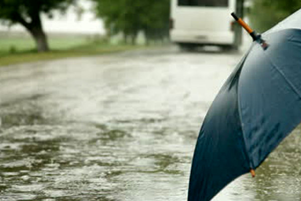 تعطیلی مدارس ایذه بعلت بارنگی