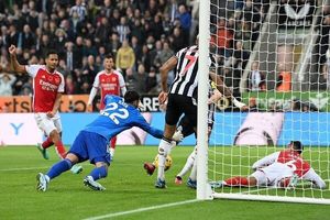 آرسنال با ۴ گل نیوکاسل را درهم کوبید