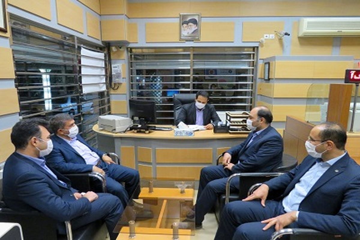 دیدار مدیرعامل بانک سینا با کارکنان شعب استان همدان