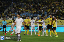 صدر جدول با پیروزی مقابل صنعت نفت همچنان در چنگال سپاهان