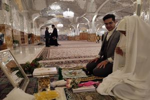 ثبت بیش از ۱۱ هزار مراسم عقد در حرم رضوی