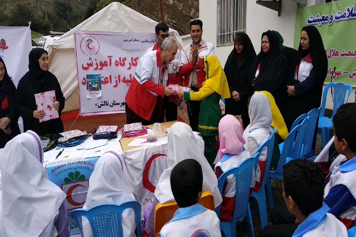 کاروان سلامت جمعیت هلال احمر گیلان