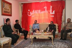 وزیر دفاع با خانواده شهید ربانی دیدار کرد