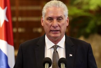 کوبا برای گفتگوی همه جانبه با آمریکا اعلام آمادگی کرد