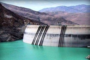 وضعیت هوا در لرستان قرمز است/روستاهای اطراف «سد کمندان» ازنا تخلیه شدند