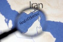 آمریکا به حملات ایران در تنگه هرمز پاسخ می‌دهد