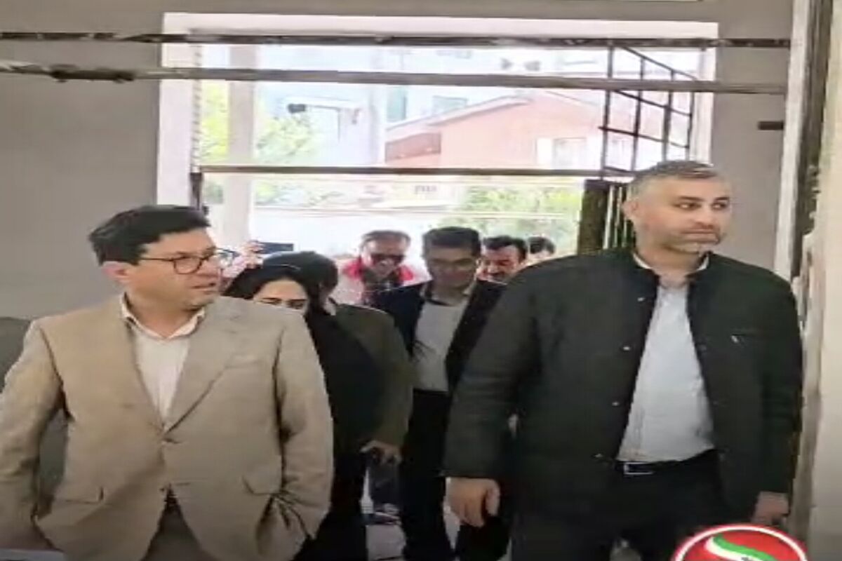 بازدید دکتر عباسی از مرکز توانبخشی قائم‌شهر 