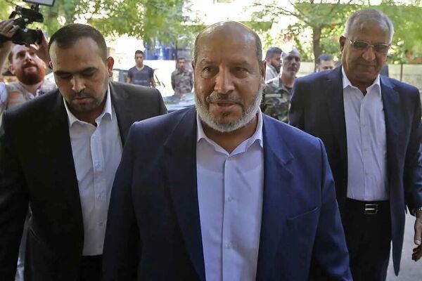 هیات حماس به ریاست الحیه با رئیس دستگاه اطلاعات مصر دیدار و گفتگو کرد