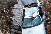 یک‌ دستگاه خودروی پژو به رودخانه کشکان سقوط کرد