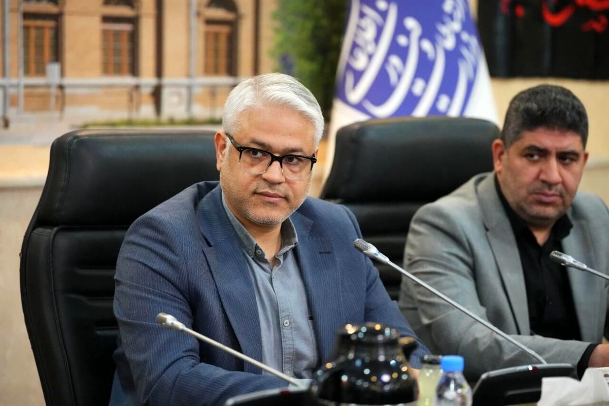 معاون وزیر ارتباطات