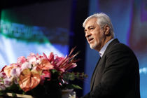 منشور المپیک می گوید ورزش عاری از سیاست است