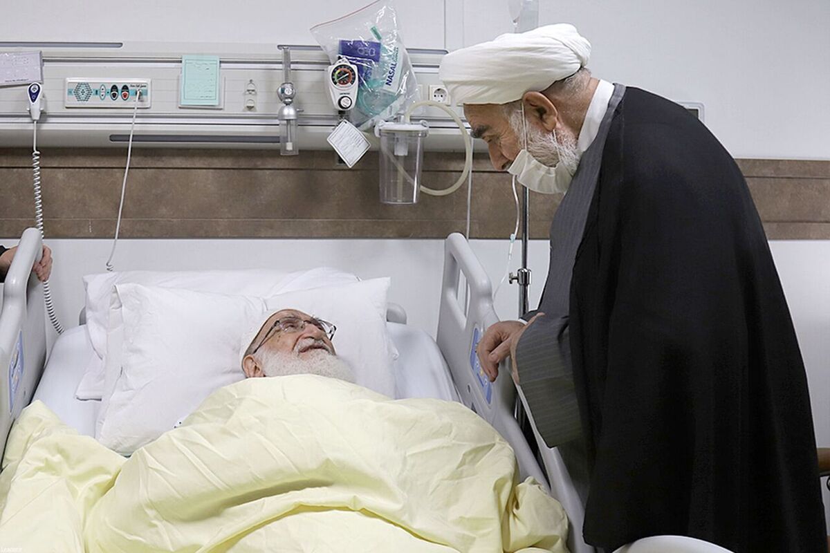 آیت الله نوری همدانی