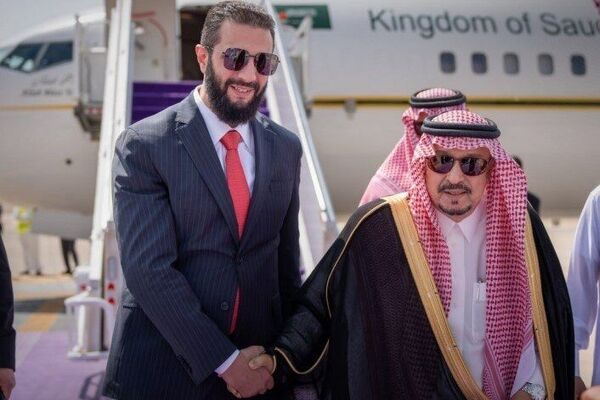 رئیس‌ دولت موقت سوریه به عربستان سفر کرد