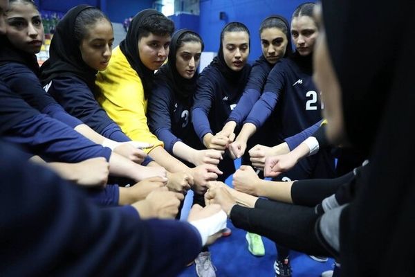 ایران با طلای هندبال دختران و کشتی آزاد روز درخشانی در بحرین رقم زد