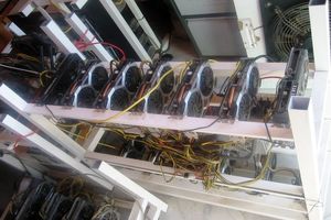 ۱۰ دستگاه ماینر قاچاق از منازل مسکونی در قائم‌شهر کشف شد