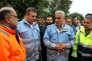 همه مدیران تا عادی شدن وضعیت مناطق سیل‌زده آستارا پای کار هستند