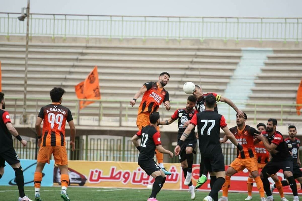 بازی مس نوین و پرسپولیس