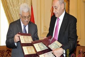 بی توجهی محمود عباس در باره آوارگان فلسطینی