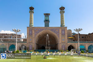 بازگشایی محوطه مسجد امام خمینی (ره) بازار بزرگ تهران