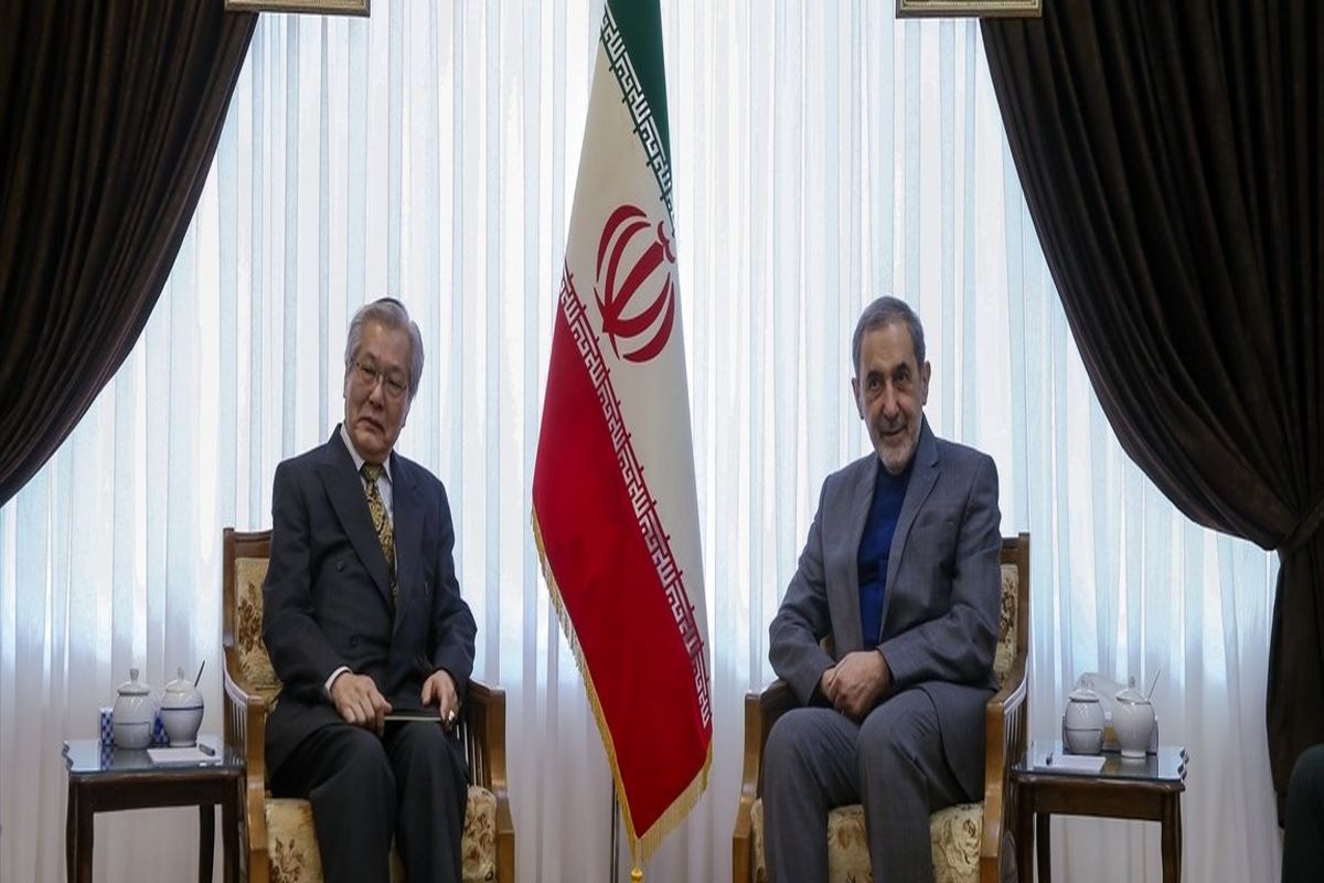 دیدار ولایتی با تادامیچی یاماموتو