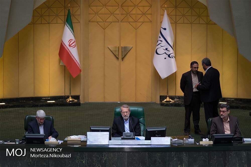 دولت باید مسیر دیگری را طی کند