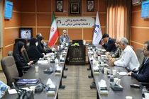 دستور رئیس دانشگاه علوم پزشکی قم مبنی برپیگیری داروهای مورد نیاز بیماران پیوندی