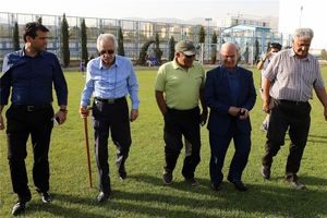 حسن روشن تهدید به کناره‌گیری کرد