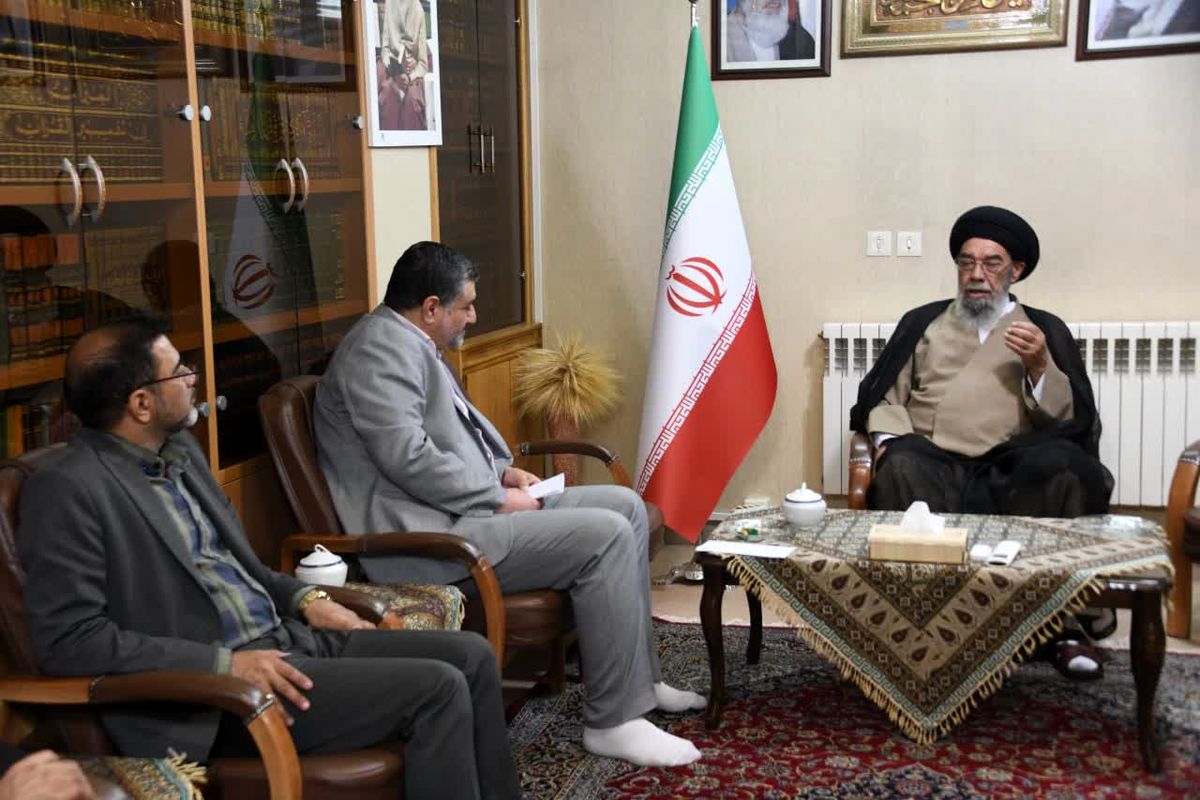 امام جمعه اصفهان