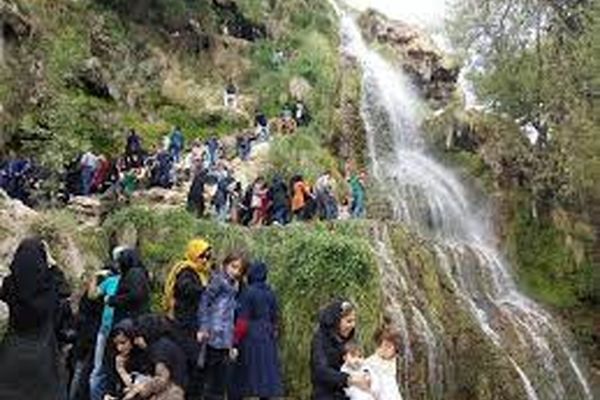 «آبشار نیاسر» کاشان ثبت ملی شد