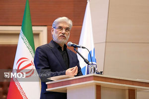 مسجد پایگاه تربیت مذهبی و فرهنگی جوانان است