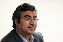 طباطبایی نژاد به پشت صحنه فیلم خون شد و درخت گردو رفت