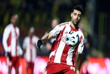 طارمی و هم‌تیمی‌هایش در مسیر پاداش میلیون‌یورویی