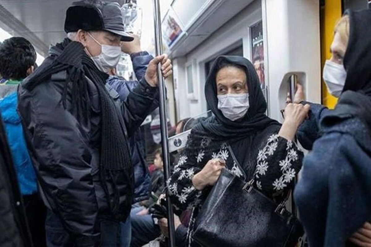 استفاده از ماسک در اتوبوس