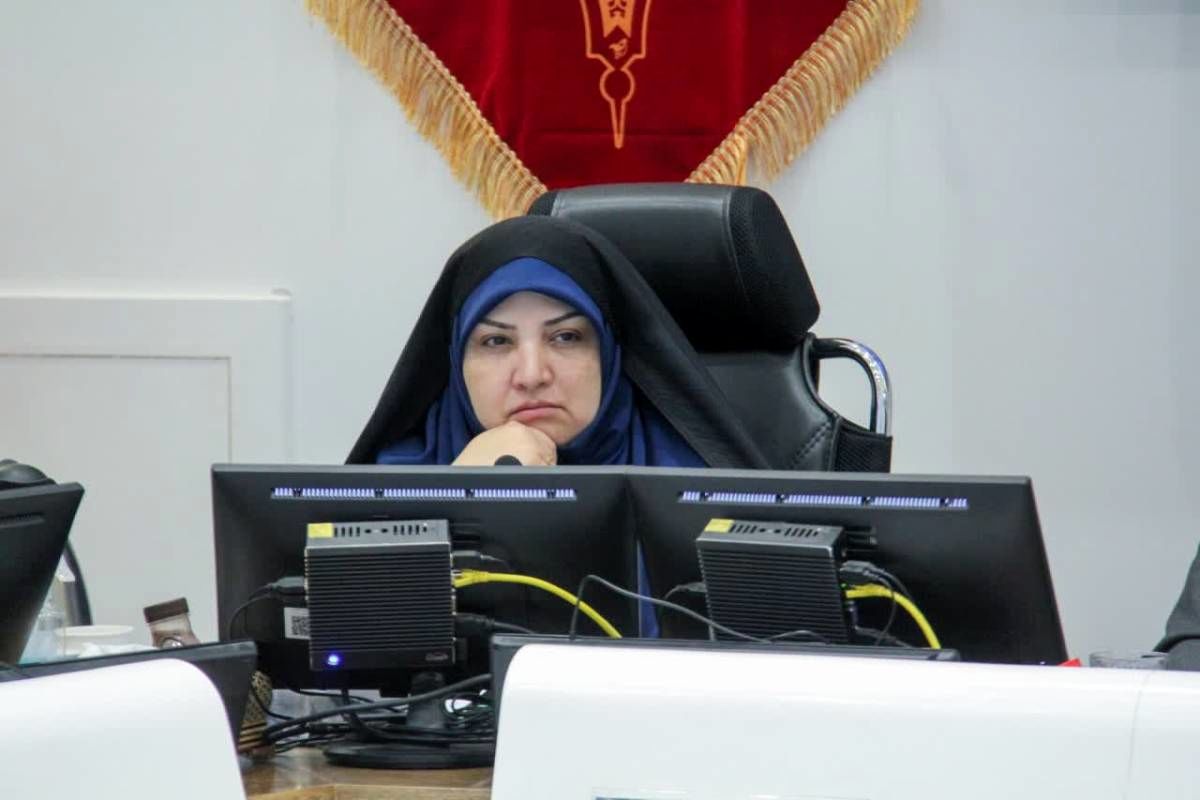 فرزانه کلاهدوزان