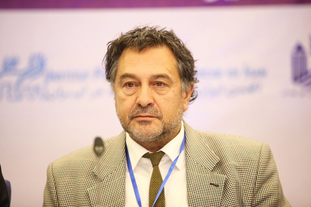 رییس کمیته علمی مذهب و معنویت یونسکو