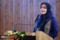 فاطمه دانشور: کارگران ناراضی ماشینم را پنچر می کنند و روی آن خط می اندازند / مدیران اخلاقی عمل نمی کنند