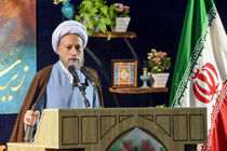 حضور چشمگیر جوانان در مراسم اعتکاف نشان می دهد جوان امروز از جوان دیروز انقلابی‌تر و مومن‌تر است