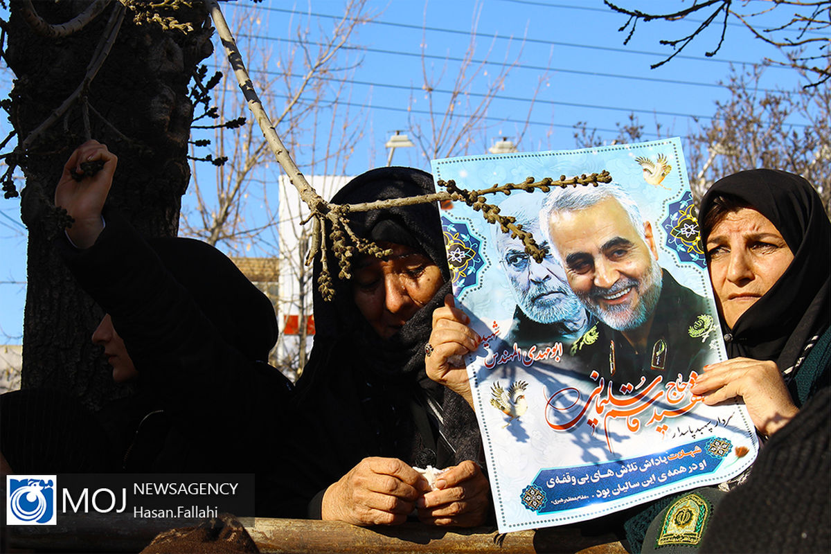 اجتماع مردم اردبیل در پی شهادت سردار سلیمانی