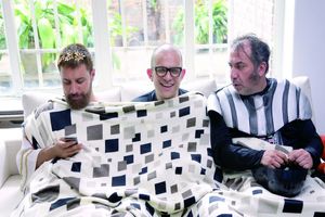 «خرگیوش»در انتظار پروانه نمایش/فروش«سه بیگانه»رضایت بخش بود