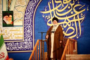  حماسه آفرینی های قهرمانان ایرانی شاهنامه را در جنگ با آمریکا مشاهده کردیم