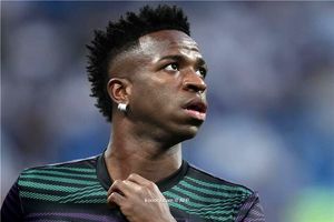 امیدواری وینیسیوس برای آمدن ام‌باپه به رئال مادرید