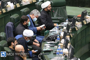 چنارانی: خیلی‌ها تماس گرفتند که در مخالفت با عبدالملکی صحبت نکنید/ بسطامی: عبدالملکی با نیم درصد بودجه کشور ۳۰ درصد اشتغال را محقق کرد