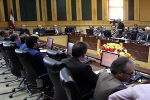 عملکرد بانک‌ها درزمینهٔ پرداخت تسهیلات مصوب سفر رهبری به دولت گزارش می‌شود