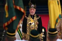 پادشاه مالزی با «پوتین» دیدار می‌کند