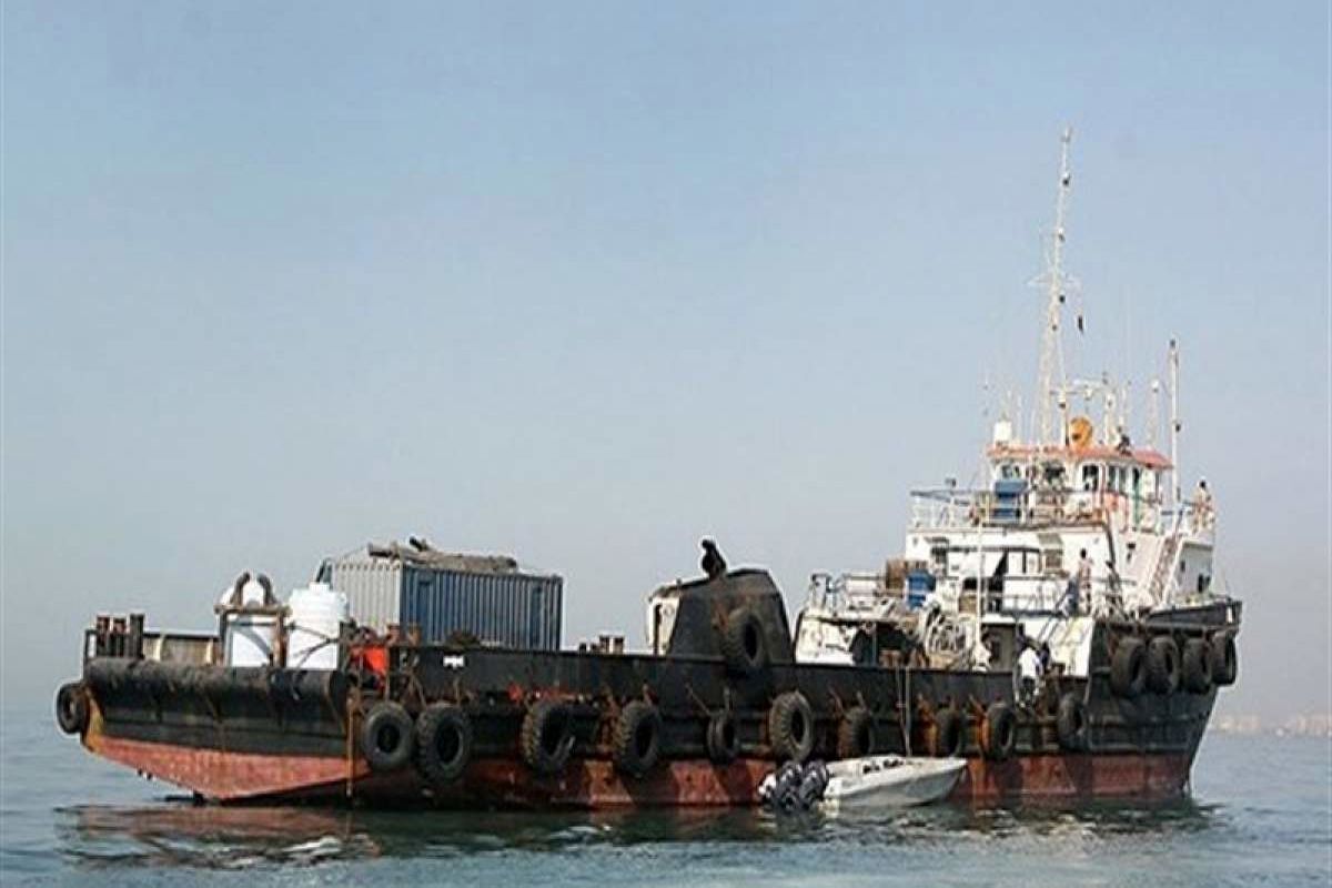 کشف سوخت قاچاق در خلیج‌فارس