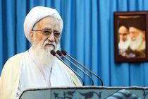 نماز جمعه این هفته تهران به امامت آیت الله موحدی کرمانی برگزار می شود