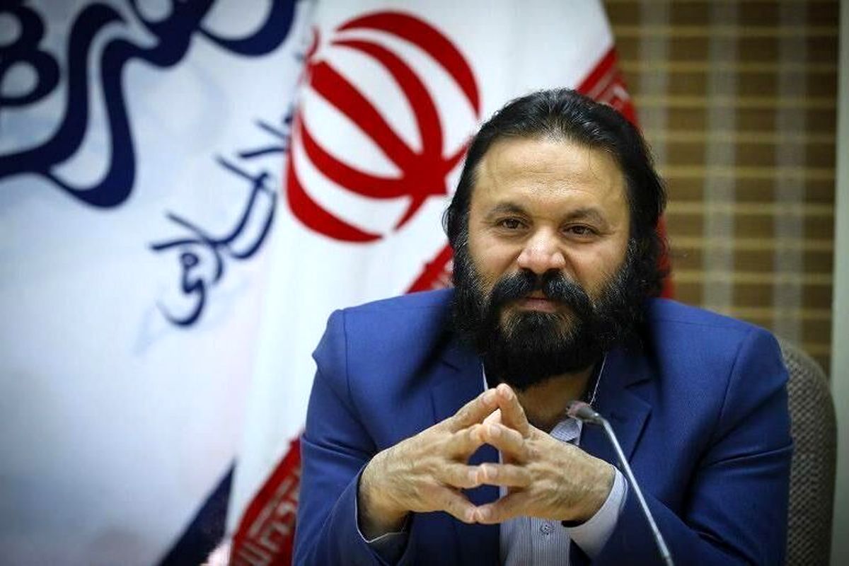 کوروش زارعی