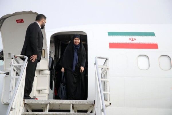 وزیر راه و شهرسازی وارد استان مرکزی شد/ پروژه‌های مسکن، راه و هواشناسی افتتاح و بهره‌برداری می‌شود